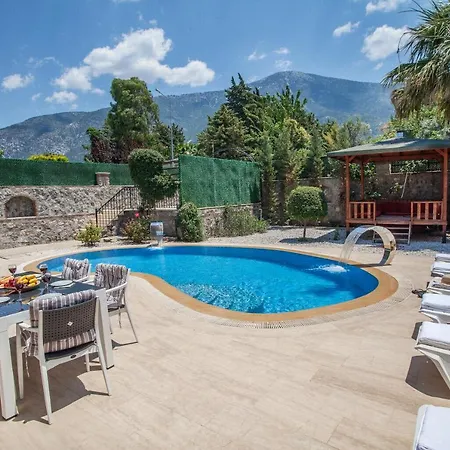 Oludeniz Ovacik Bolgesinde 3 Yatak Odali וילה פאטהיה